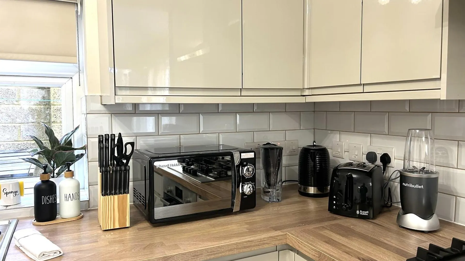 Lägenhet Modern 3-Bedroom 2-Bathroom Flat With Garden At Hanwell Greenford